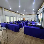 Busaya Resort & Cuisine
