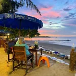 Ao Thong Beach Resort