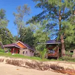 Jansom Bungalow 2