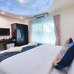 Nan Bluesky Resort And Spa