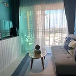 Veranda Residences Pattaya By Phung