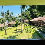 Koh Ngai Resort