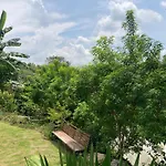 Maesa Greenery Hill Sha