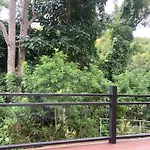 Maesa Greenery Hill Sha