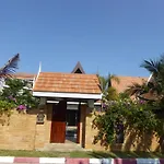 Vip Chain Resort Pool Villa