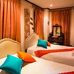 Ayutthaya Garden River Home