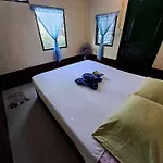Neeno Hut