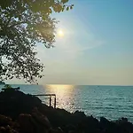 Rock View Terrace