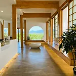 Tanoshi Glamping In Khao Sok