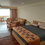 Sunshine Beach Condotel