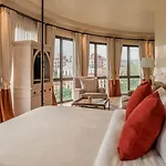 Toscana Piazza (Adults Only)