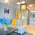 La Riva Boutique Hotel