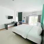 Tanatnan Hotel