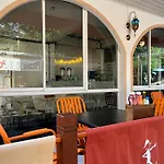 Sidewalk Boutique Hotel
