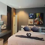 Grandblue Condo 102 By Malai