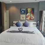 Grandblue Condo 102 By Malai