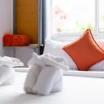 Aonang Pool Studios
