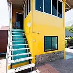 Aonang Pool Studios