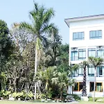 Royal Train Garden Resort