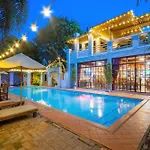 Baanpong Lodge