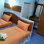 Tanyaporn House