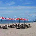 Long Beach Cha-Am Hotel