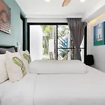 Ap Natai Luxury Beachfront Pool Villas