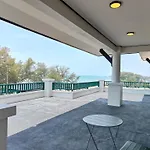 Solis Beach Hotel Rajamangala