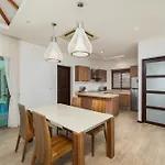 Villa Bond| 3 Bedrooms | Private Pool | 3 Min To Naiharn Beach