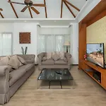 Villa Bond| 3 Bedrooms | Private Pool | 3 Min To Naiharn Beach