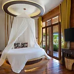 Bulow Casa Grand View Resort