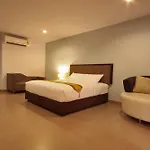 Paragon Suites Resort
