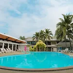 Chaolao Tosang Beach Hotel
