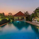 Oscar Villa Aonang Krabi