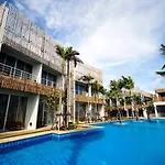 Bari Lamai Resort