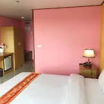 Toh Buk Seng Ayutthaya Hotel