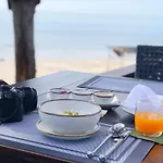 Khanom Beach Resort And Spa