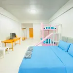 พีพี วิลล่า บางแสน รีสอร์ท