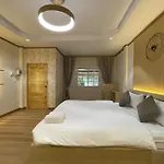 Bb House & Resort