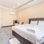 Deluxe Pool 4 Bedroom 3 Bath Villa, Jomtien Beach