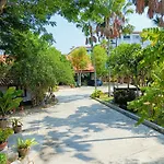 Inrawadee Resort