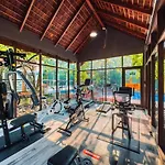 Khum Damnoen Resort