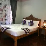 Chok-Wasana Guest House