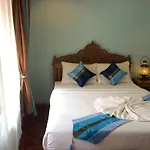 Chok-Wasana Guest House