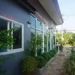 Meephawa Resort