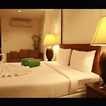 Kirati Beach Resort