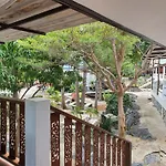 Benjaporn Bungalow