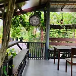Baan Thung Home Stay