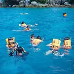 Seafar Resort