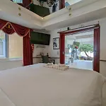 Beachfront Magic Villa 6A
